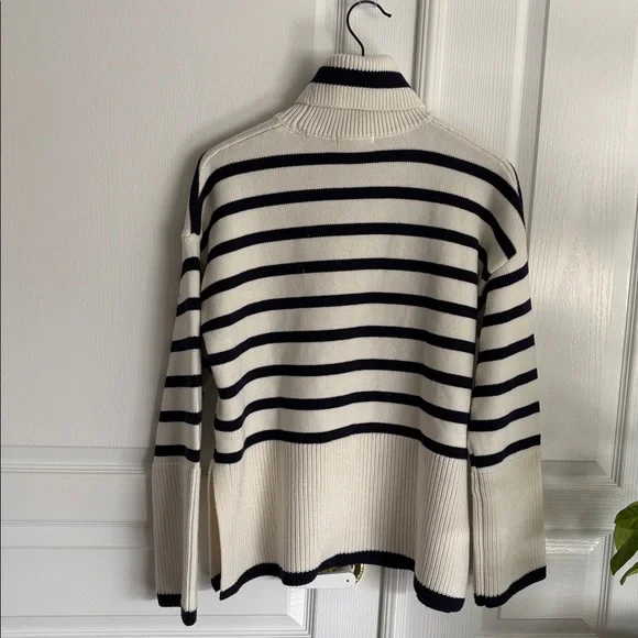 GUESS Emelia Sweater - Picture 4 of 16